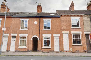 Brilliant location in the highly-sought Golden Triangle area