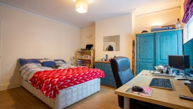 4 large double bedrooms