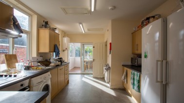 5 large double bedrooms