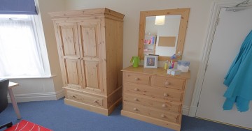 All matching solid pine bedroom furniture, great quality and gives a homely feel 12/21